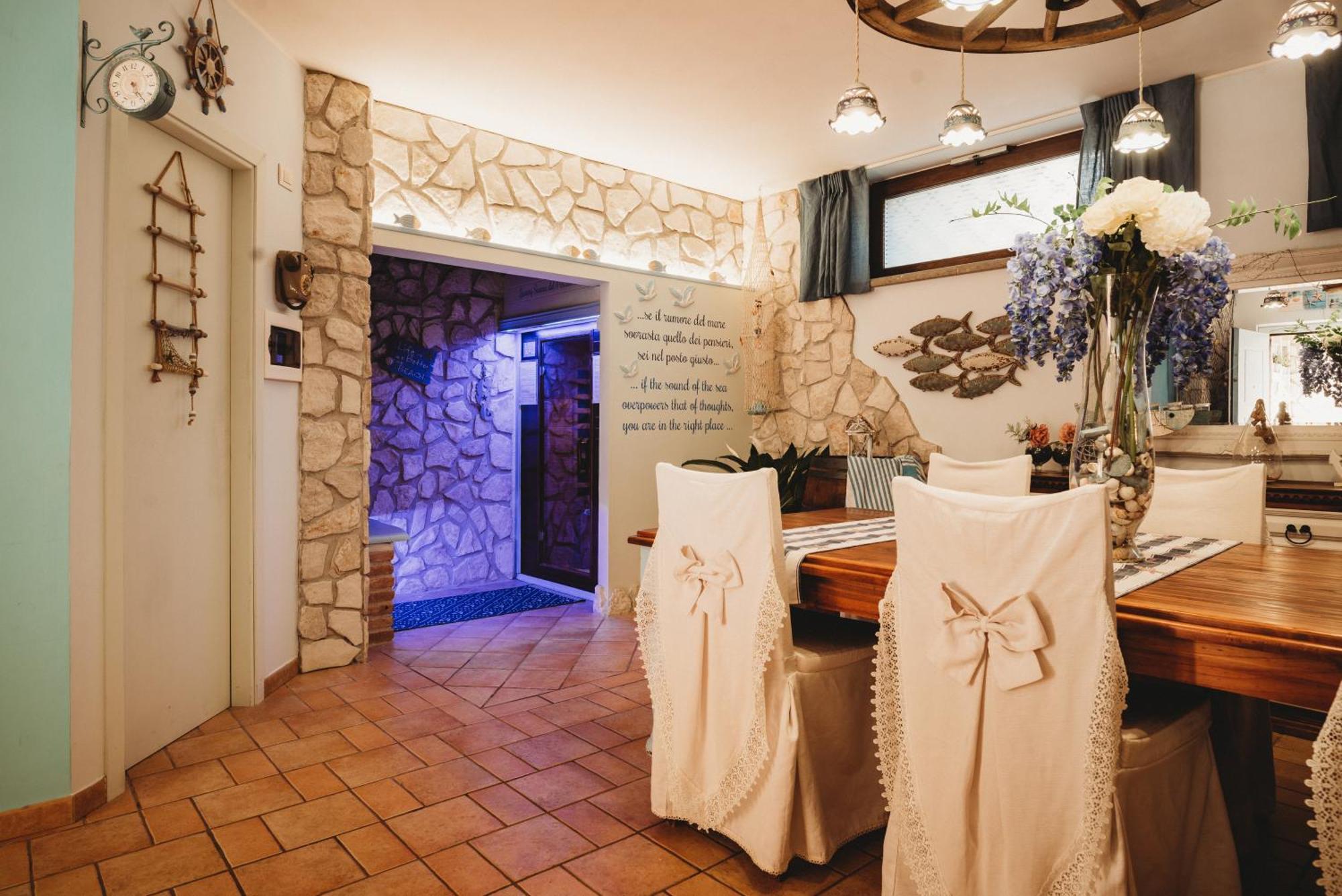 Alloggi Turistici Con Piscina Palestra Jacuzzi Sauna Анцио Екстериор снимка