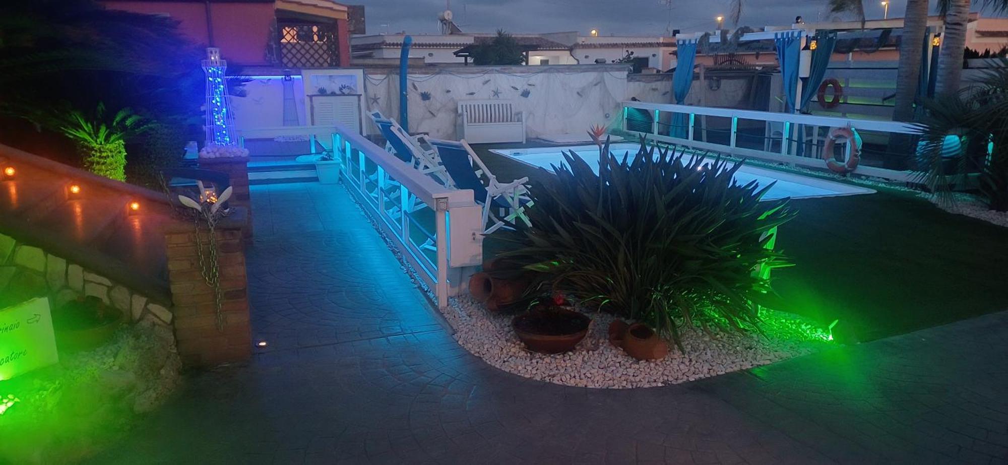 Alloggi Turistici Con Piscina Palestra Jacuzzi Sauna Анцио Екстериор снимка